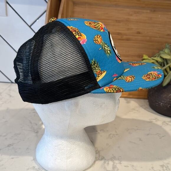 Vans Off the wall Men’s Classic patch pineapple print Skulls Blue snap back Hat - Picture 4 of 6